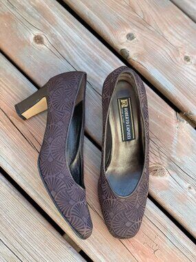 Vintage 90s Pumps 8 Brown Textured Fabric Leather Mid Block Heel Shoes Wedding